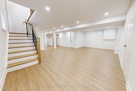 Photo 36 at 94 Edgecroft Road, Queensway, Toronto