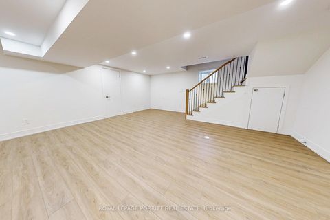 Photo 37 at 94 Edgecroft Road, Queensway, Toronto