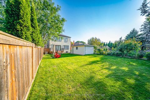 Photo 48 at 94 Edgecroft Road, Queensway, Toronto