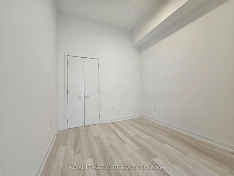 Photo 6 at 504 - 357 King Street W, Waterfront Communities C1, Toronto