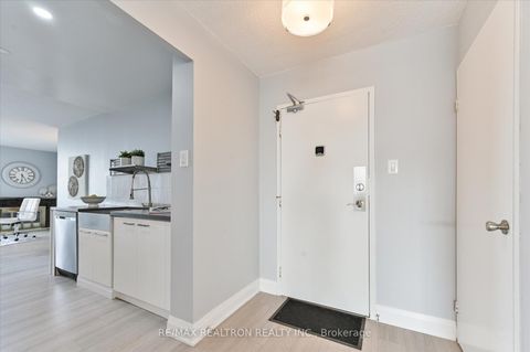 Photo 7 at PH02 - 45 Huntingdale Boulevard, L'Amoreaux, Toronto