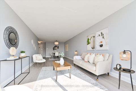 Photo 14 at PH02 - 45 Huntingdale Boulevard, L'Amoreaux, Toronto