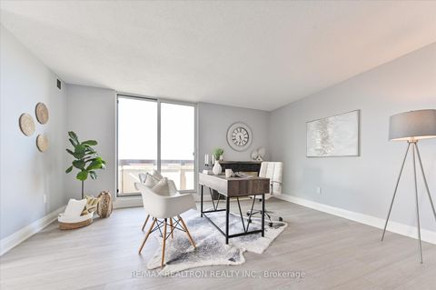Photo 15 at PH02 - 45 Huntingdale Boulevard, L'Amoreaux, Toronto