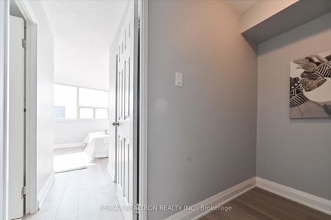 Photo 20 at PH02 - 45 Huntingdale Boulevard, L'Amoreaux, Toronto