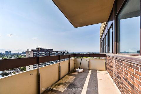 Photo 29 at PH02 - 45 Huntingdale Boulevard, L'Amoreaux, Toronto
