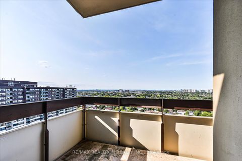 Photo 32 at PH02 - 45 Huntingdale Boulevard, L'Amoreaux, Toronto