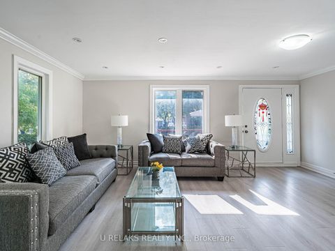 Photo 7 at 82 Crow Trail, Malvern, Toronto