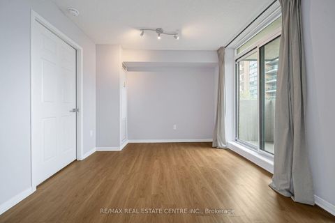 Photo 24 at 505 - 17 Michael Power Place, City Centre West, Toronto