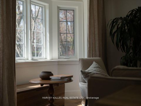 Photo 11 at 516 St Clements Avenue, Forest Hill North, Toronto