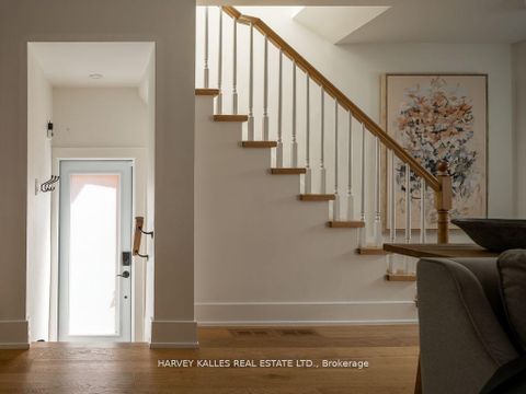 Photo 13 at 516 St Clements Avenue, Forest Hill North, Toronto