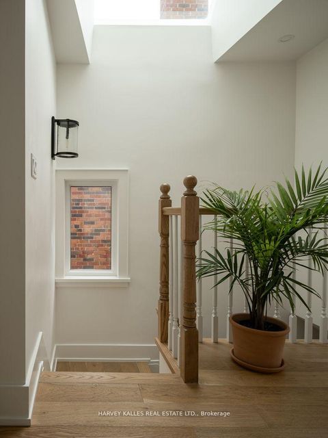 Photo 23 at 516 St Clements Avenue, Forest Hill North, Toronto