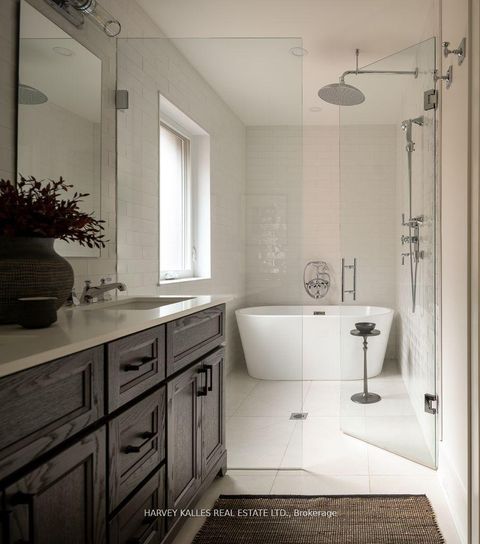 Photo 25 at 516 St Clements Avenue, Forest Hill North, Toronto