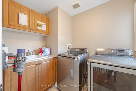 Photo 37 at 2098 Wildfel Way, BC Bronte Creek, Oakville