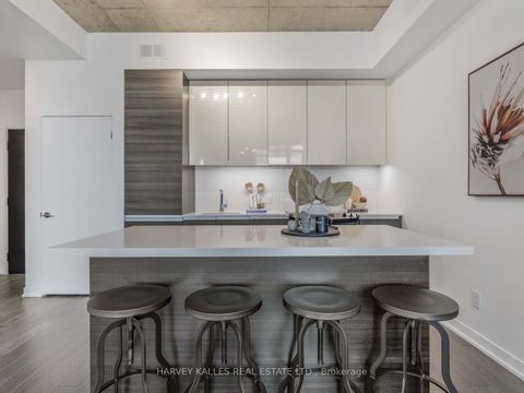 Photo 10 at 615 - 8 Gladstone Avenue, Little Portugal, Toronto