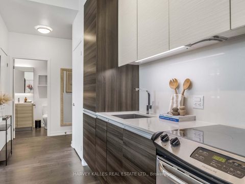 Photo 12 at 615 - 8 Gladstone Avenue, Little Portugal, Toronto