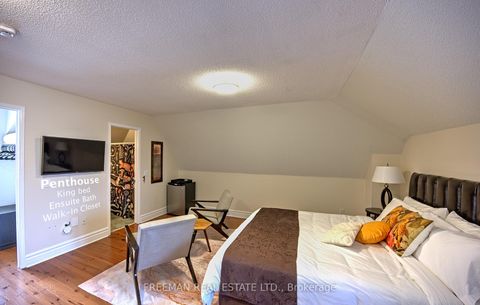 Photo 10 at 35 Acores Avenue, Wychwood, Toronto