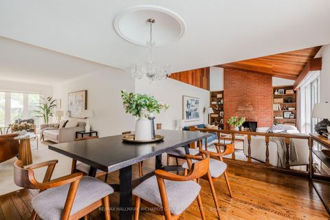 Photo 7 at 30 Skyview Crescent, Henry Farm, Toronto