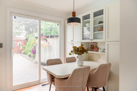 Photo 13 at 30 Skyview Crescent, Henry Farm, Toronto