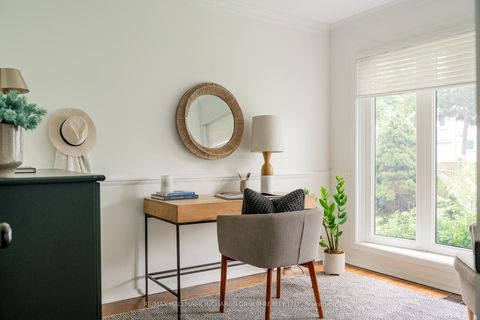 Photo 16 at 30 Skyview Crescent, Henry Farm, Toronto
