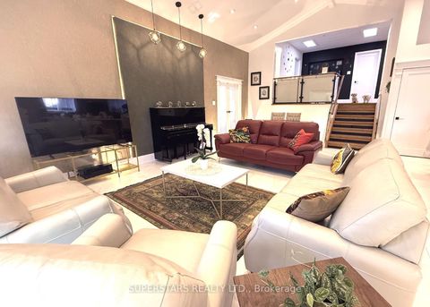 Photo 1 at 55 Rockford Road, Branson, Toronto