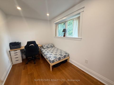 Photo 11 at 55 Rockford Road, Branson, Toronto