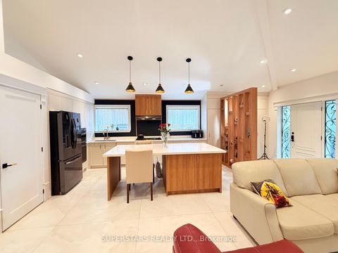 Photo 13 at 55 Rockford Road, Branson, Toronto