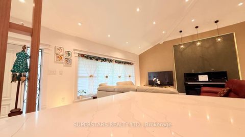 Photo 14 at 55 Rockford Road, Branson, Toronto