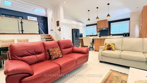 Photo 16 at 55 Rockford Road, Branson, Toronto