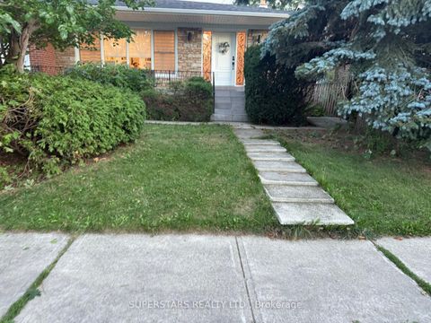 Photo 22 at 55 Rockford Road, Branson, Toronto