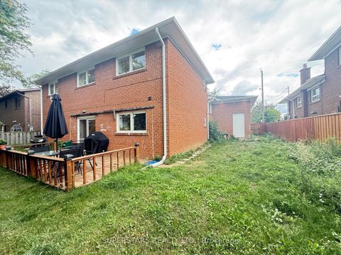Photo 24 at 55 Rockford Road, Branson, Toronto