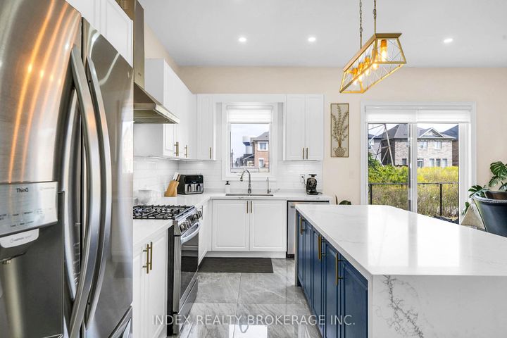 Photo 17 at 199 Granite Ridge Trail, Waterdown, Hamilton