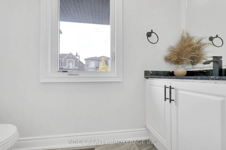 Photo 20 at 199 Granite Ridge Trail, Waterdown, Hamilton