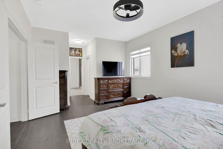 Photo 25 at 199 Granite Ridge Trail, Waterdown, Hamilton