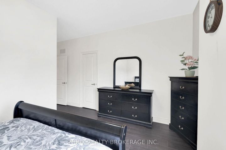 Photo 39 at 199 Granite Ridge Trail, Waterdown, Hamilton