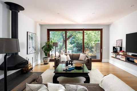 Photo 13 at 39 Albany Avenue, Annex, Toronto