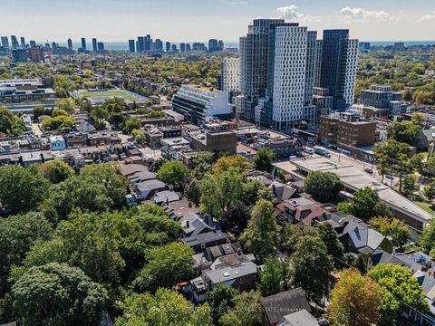 Photo 39 at 39 Albany Avenue, Annex, Toronto