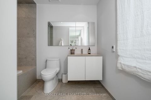 Photo 25 at 5 Edgecombe Avenue, Nortown, Toronto