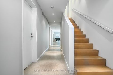 Photo 31 at 5 Edgecombe Avenue, Nortown, Toronto