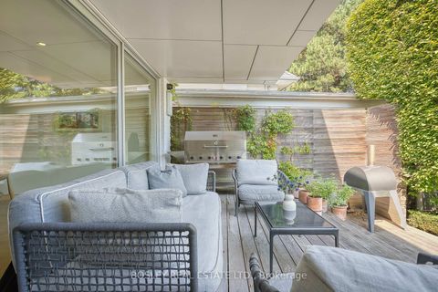Photo 36 at 5 Edgecombe Avenue, Nortown, Toronto