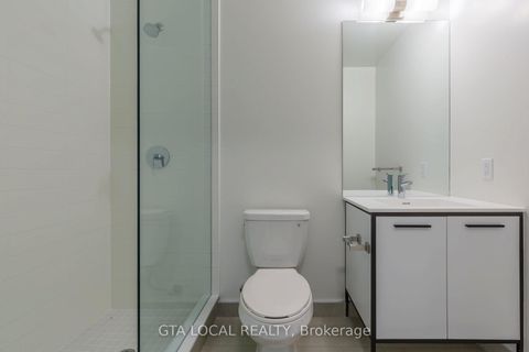 Photo 16 at 904 - 185 Deerfield Road, Central Newmarket, Newmarket