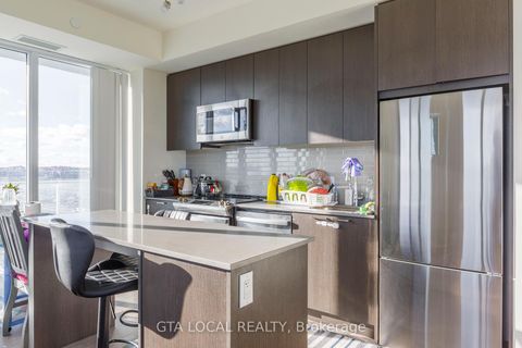 Photo 22 at 904 - 185 Deerfield Road, Central Newmarket, Newmarket