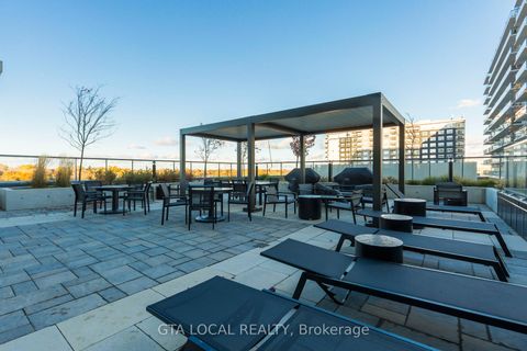 Photo 35 at 904 - 185 Deerfield Road, Central Newmarket, Newmarket