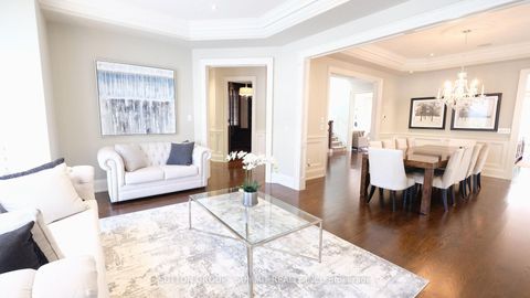 Photo 7 at 533 Cranbrooke Avenue, Nortown, Toronto