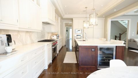 Photo 14 at 533 Cranbrooke Avenue, Nortown, Toronto