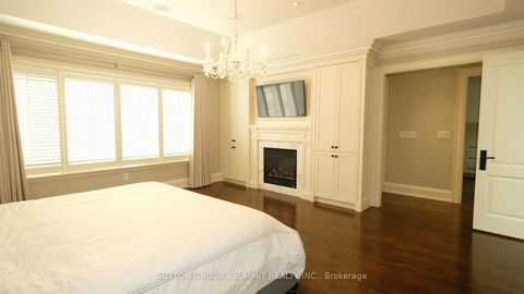 Photo 20 at 533 Cranbrooke Avenue, Nortown, Toronto