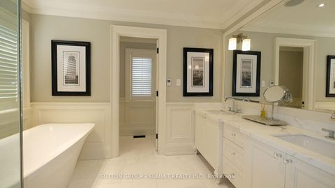 Photo 22 at 533 Cranbrooke Avenue, Nortown, Toronto