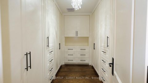 Photo 23 at 533 Cranbrooke Avenue, Nortown, Toronto