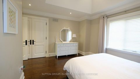 Photo 25 at 533 Cranbrooke Avenue, Nortown, Toronto