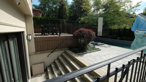 Photo 43 at 533 Cranbrooke Avenue, Nortown, Toronto