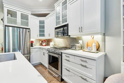 Photo 8 at 85 Taunton Road, Mount Pleasant East, Toronto